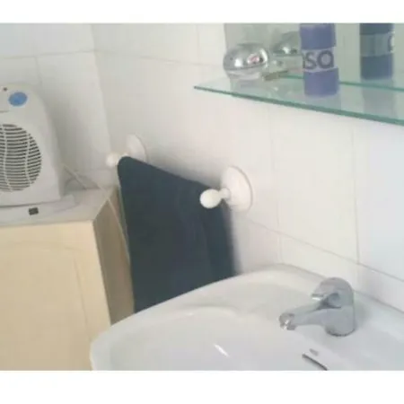 Homestay Independent Whole 1st Floor 1room 1balcony And Views 1bathroom *