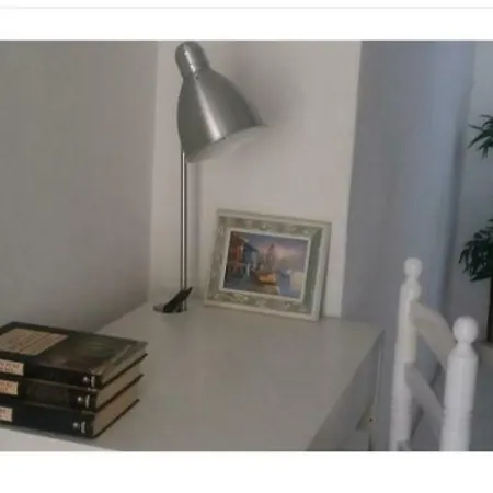 Independent Whole 1st Floor 1room 1balcony And Views 1bathroom * Torrevieja